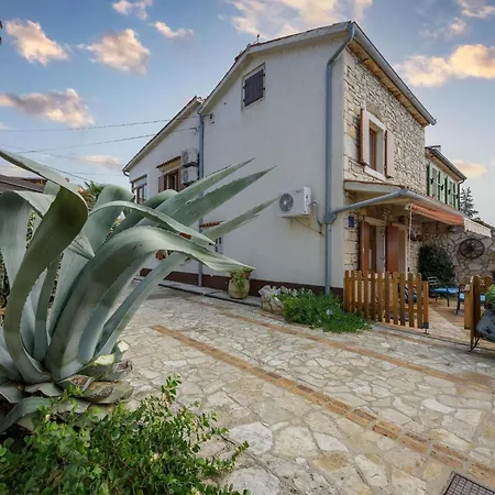 Pretty With Balcony Holiday home *
