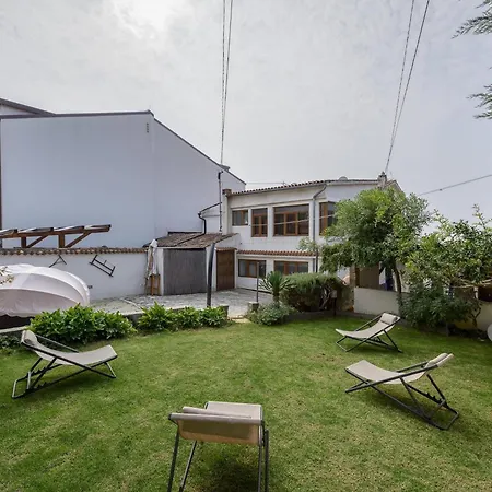 Pretty With Balcony Holiday home *